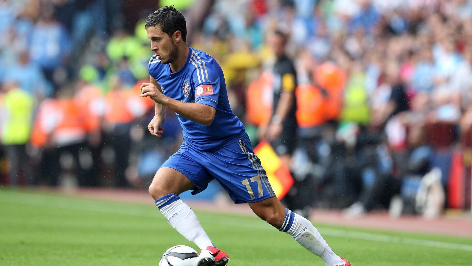 米兰平台-中国足球何时能真正融入国际舞台，中国足球何时冲出亚洲